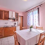 Appartement Mare3 With Pool, Sea View And Hydromassage