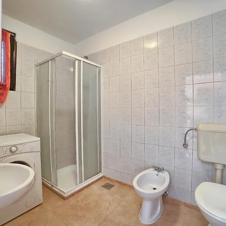 Mare3 With Pool, Sea View And Hydromassage Banjole