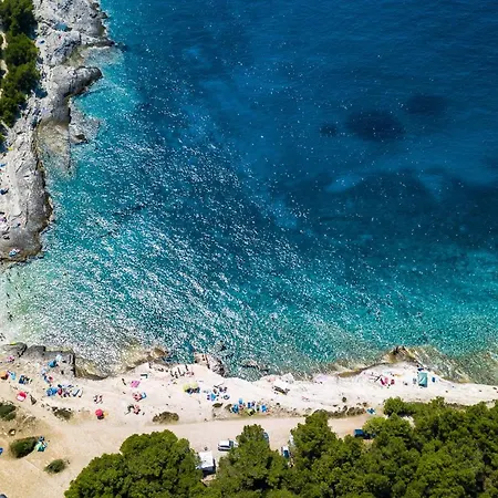 Mare3 With Pool, Sea View And Hydromassage